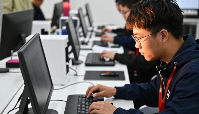 深圳市餐谋长科技有限公司服务技术客户，提供涵盖技术转让支持